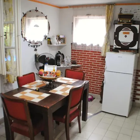 Guest house Alex Apartman And Garden Zalaegerszeg
